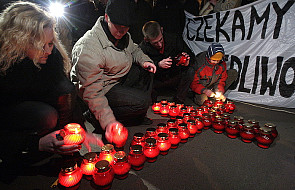 Manifestacje przed domem gen. Jaruzelskiego