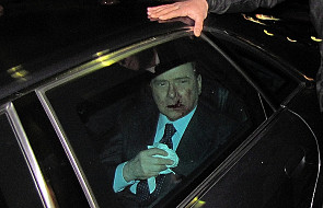 Napaść na Berlusconiego. Premier w szpitalu