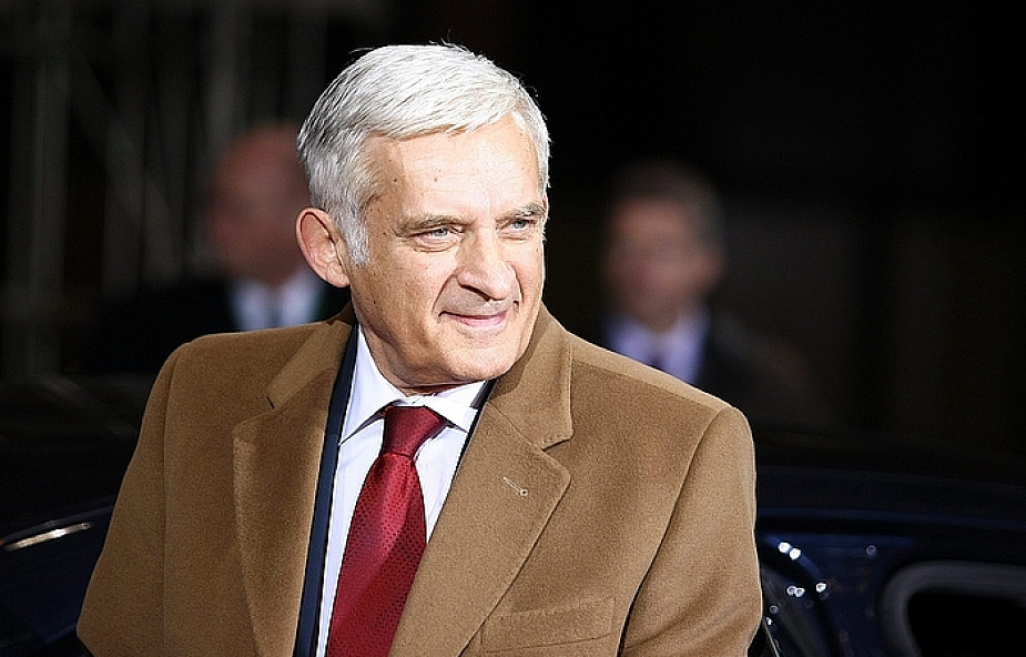 Buzek: Jestem za parytetem płci w polityce