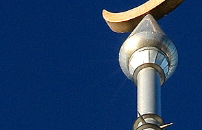 Francuzi chcą zakazu budowy minaretów