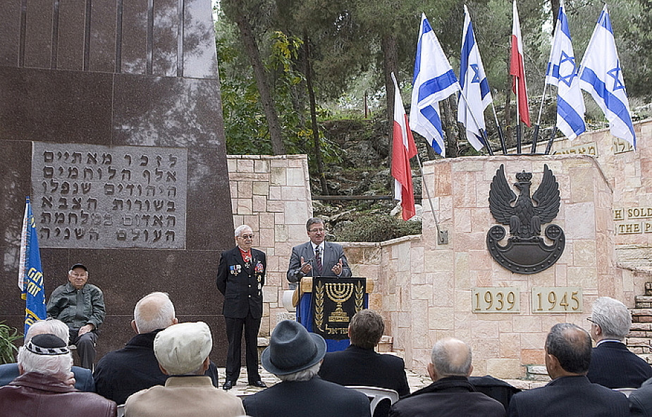 Marszałek Sejmu otworzył wystawę w Knesecie