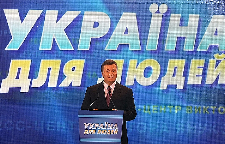 Janukowycz zwiększa swoją przewagę