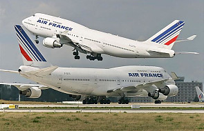 Paryskie lotniska odwołują loty. Nawet 50 proc.