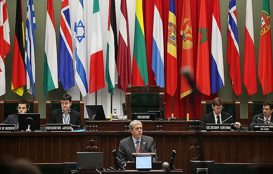 Sesja Zgromadzenia Parlamentarnego NATO