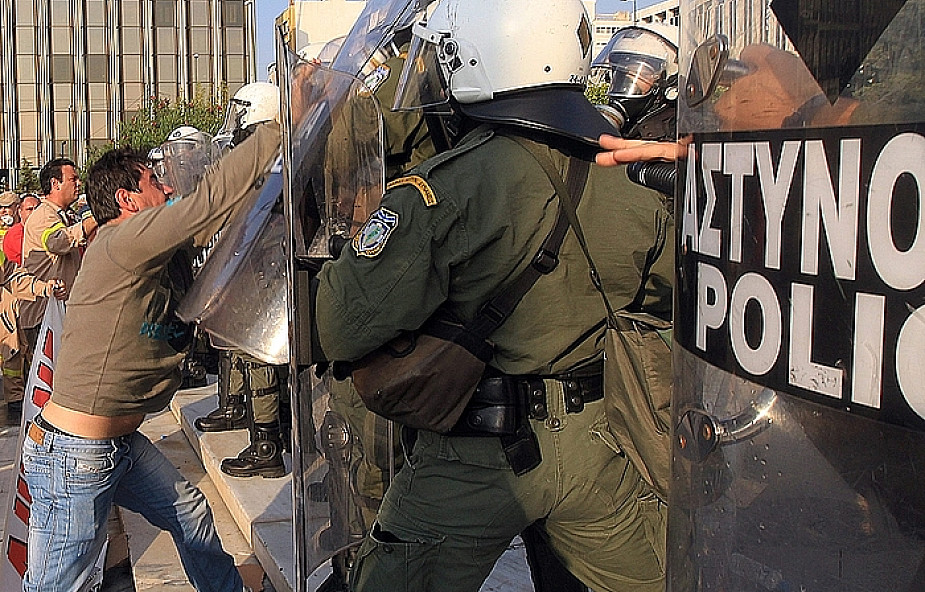 Kolejne protesty w Grecji, interweniuje policja