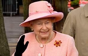 Elżbieta II zakłada konto na Facebooku