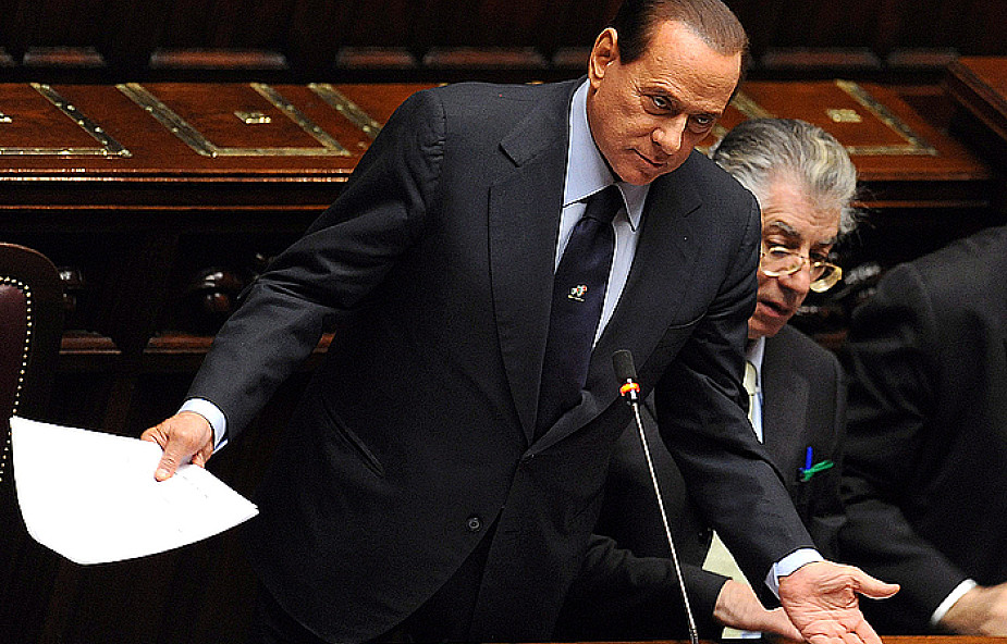 Napięcie w Izbie, Silvio Berlusconi opuścił salę