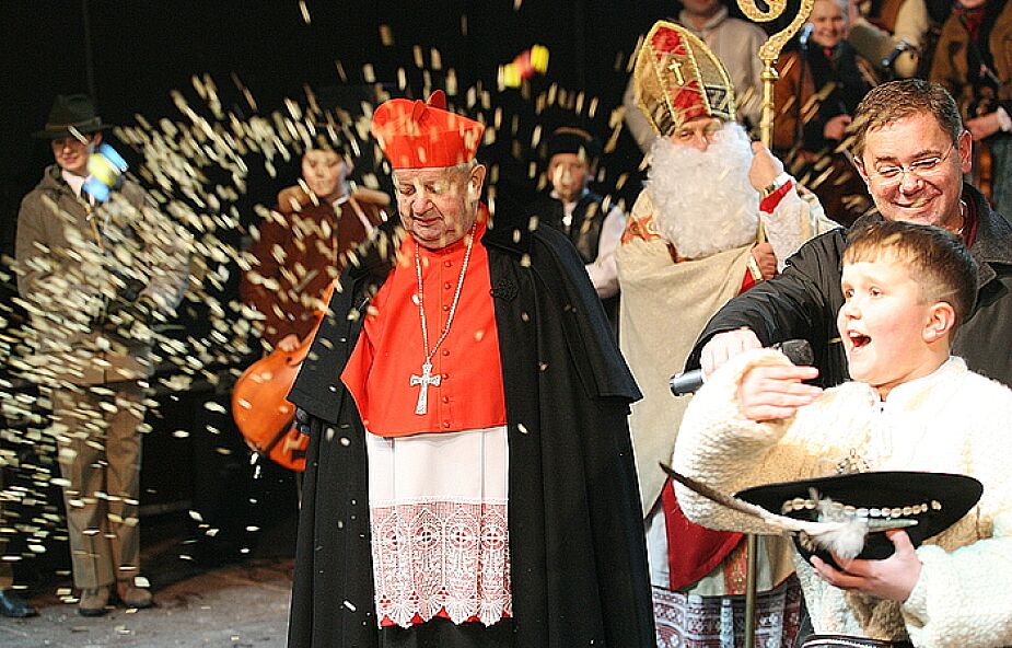 Świąteczna choinka pod Oknem Papieskim