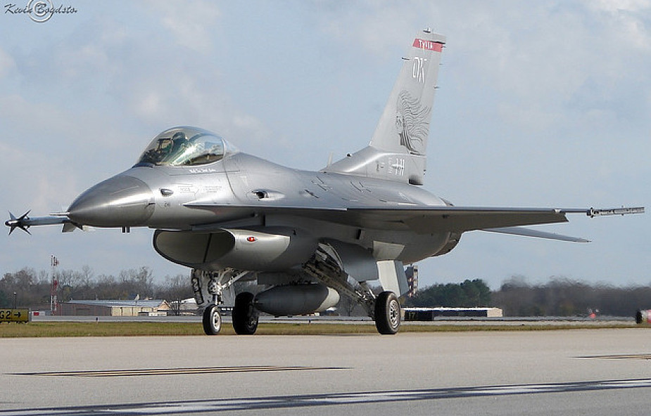 Czy w Polsce będą stacjonowały F-16?