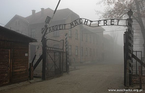 Zatrzymano Szweda ws. napisu z Auschwitz
