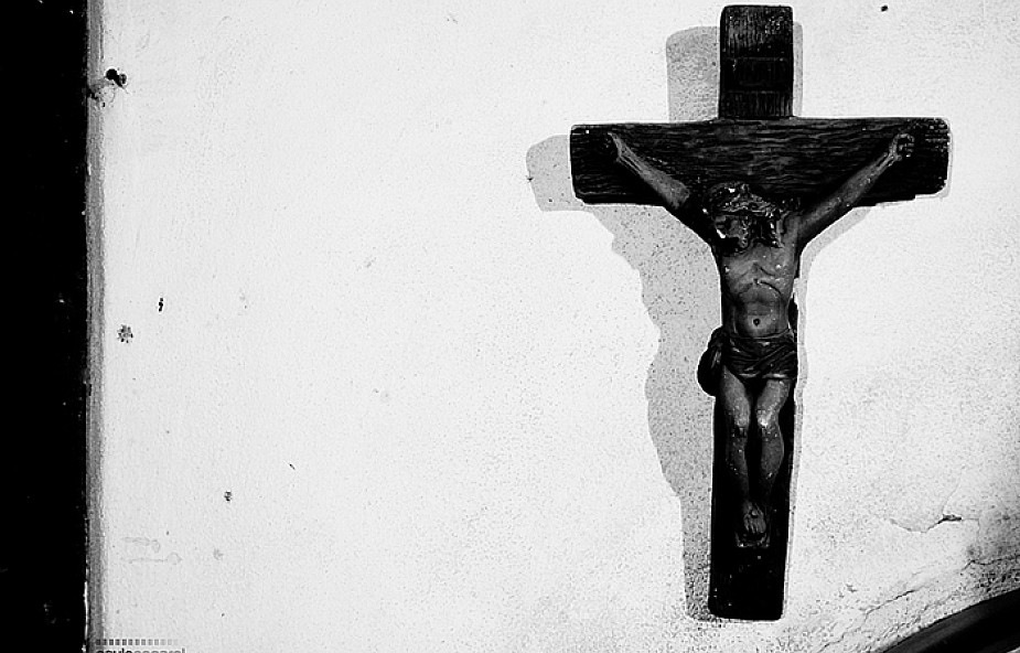 Chrześcijanin nie może zignorować krzyża