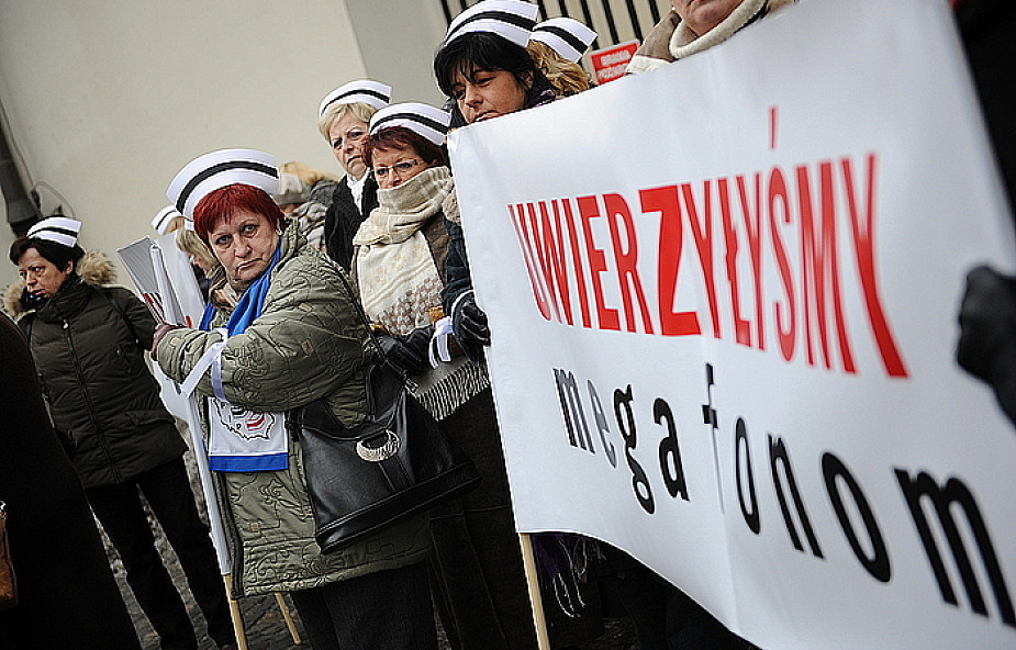 Protestujące pielęgniarki dają rządowi dwa dni