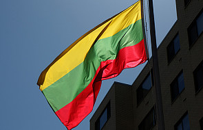 60 proc. Litwinów rozważa możliwość emigracji