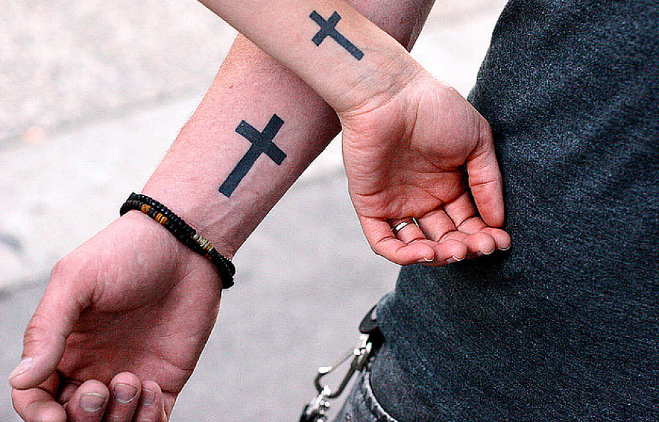 Znak krzyża - symbol przynależności do Pana