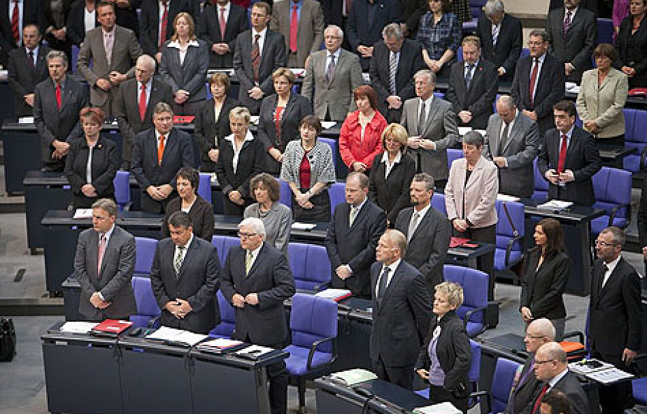 Bundestag oddał hołd ofiarom ze Smoleńska