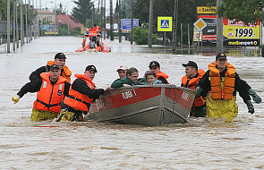 Woda zalewa prawobrzeżny Sandomierz
