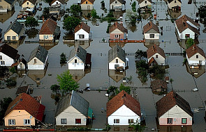 Węgry: Setki miejscowości zalanych