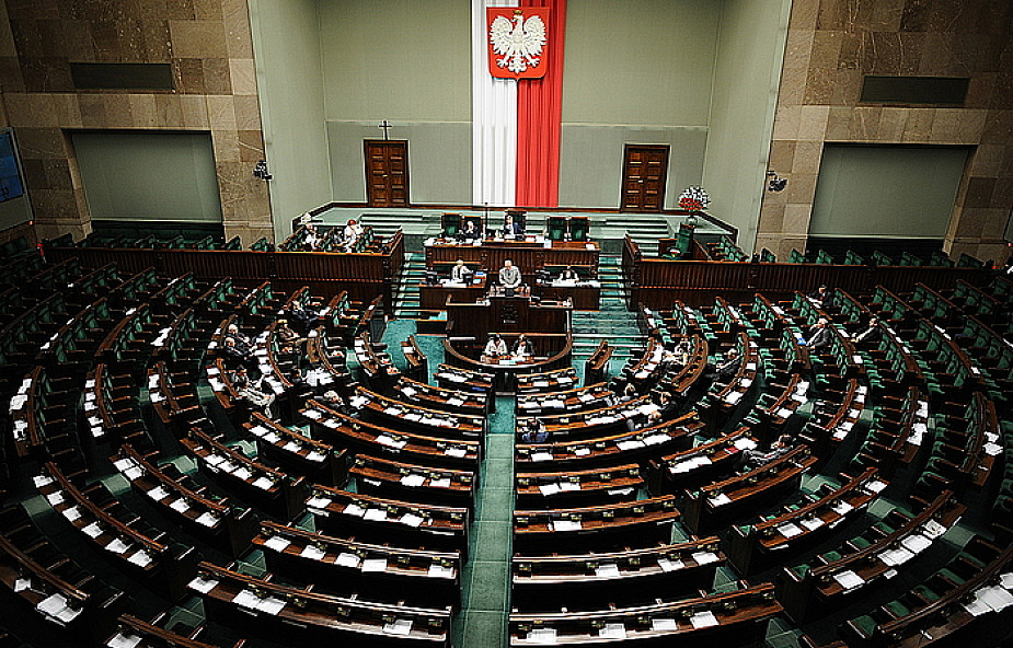 Sejm rozliczył rząd z budżetu 2009