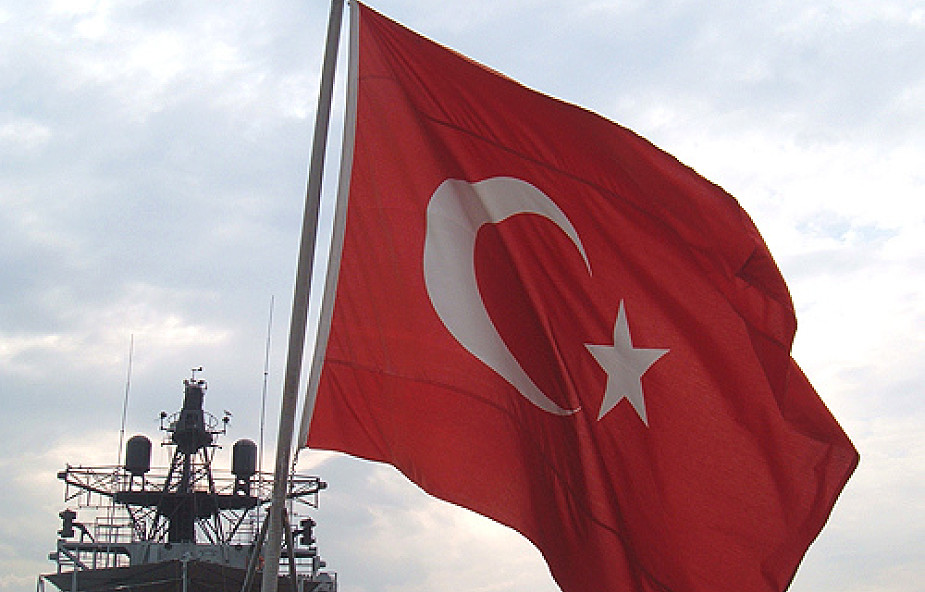 Turcja chce ograniczyć laicki wpływ armii