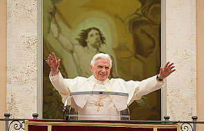 Benedykt XVI modlił się za ofiary Love Parade