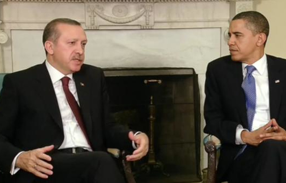 Barack Obama grozi palcem premierowi Turcji