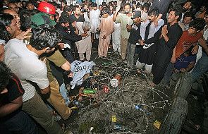 Pakistan: 18 ofiar samobójczych zamachów