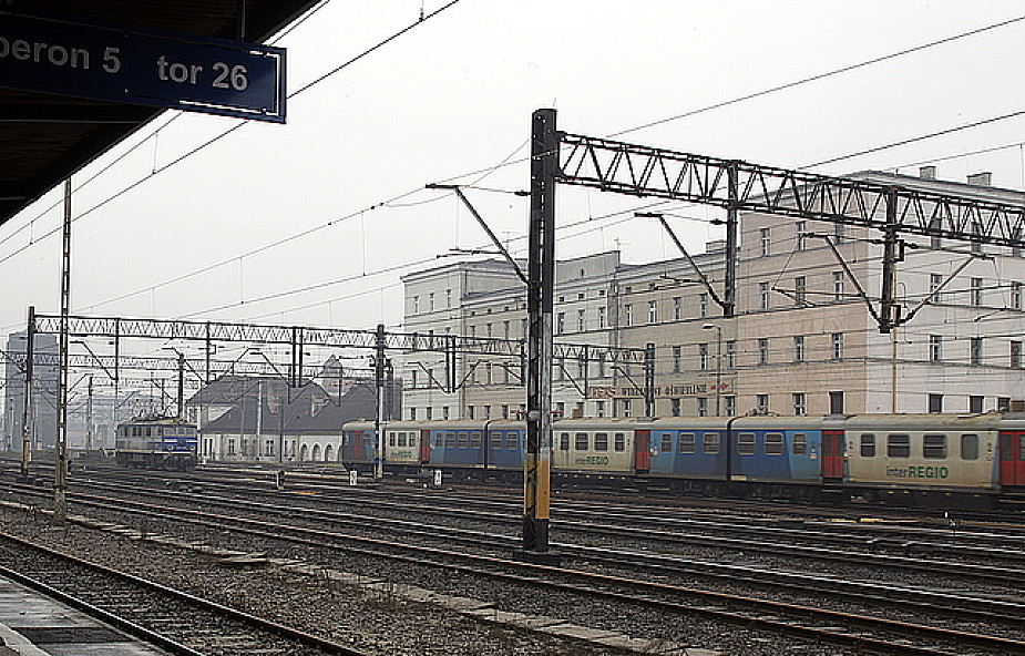Pociągiem do Wrocławia okrężną drogą