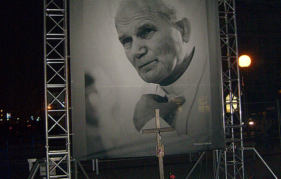 Dwie komisje uznały cud Jana Pawła II