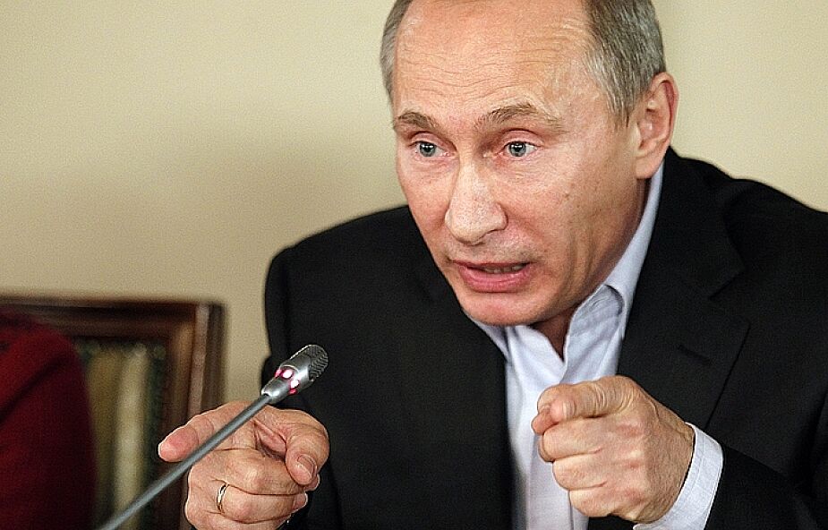Putin broni roszady na szczytach władzy