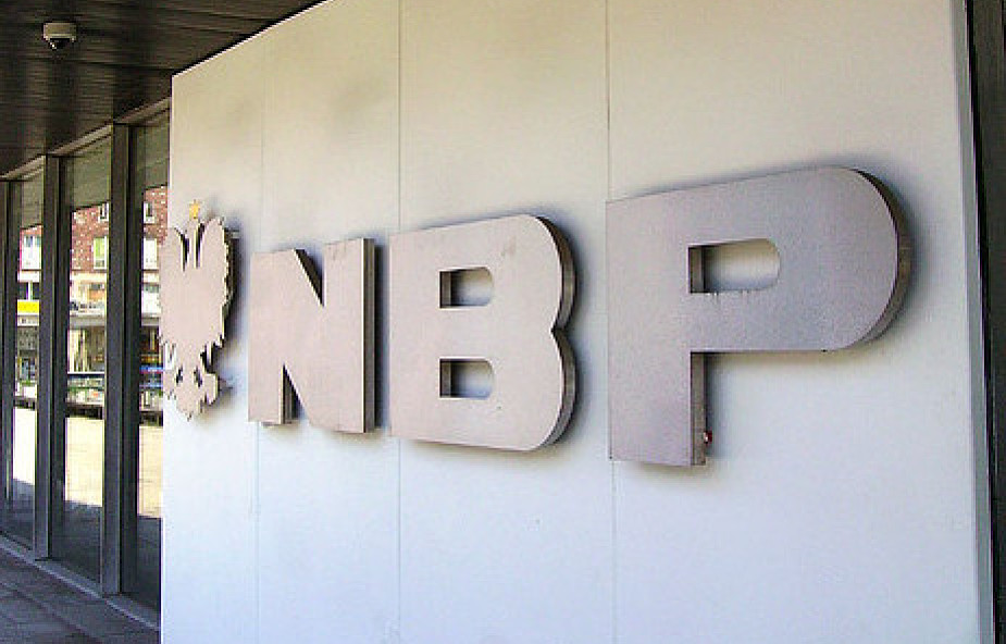 "Parkiet": NBP pomoże w "repolonizacji" banków