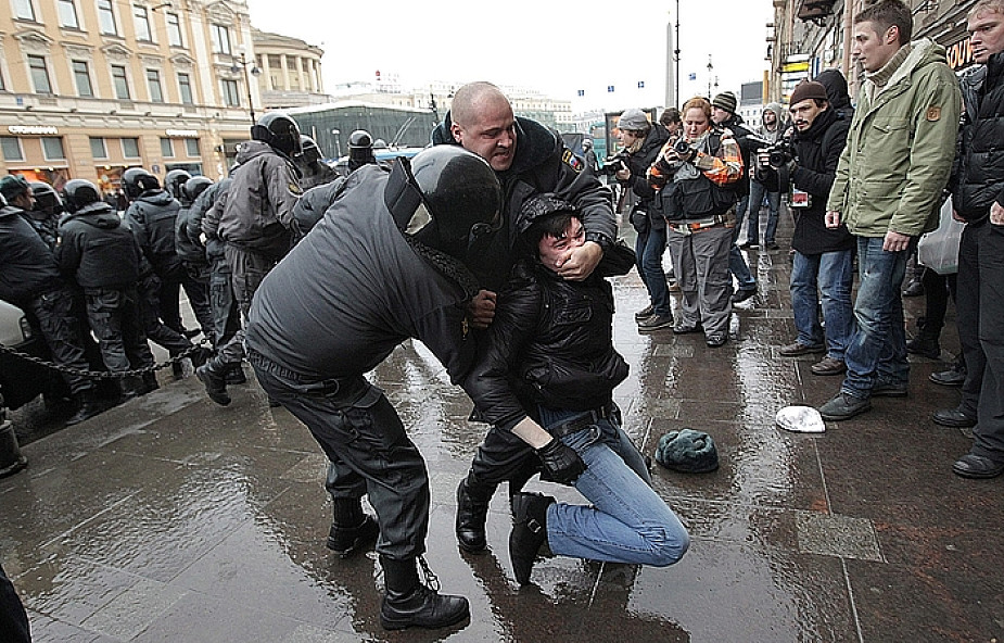 Prasa: Protesty w Rosji jeszcze za słabe