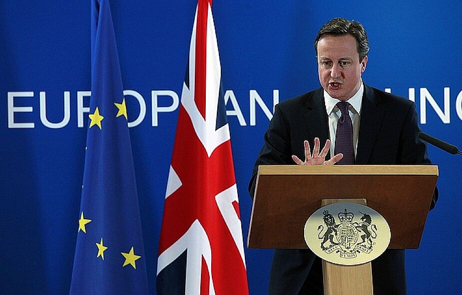 Brytyjczycy popierają weto Camerona