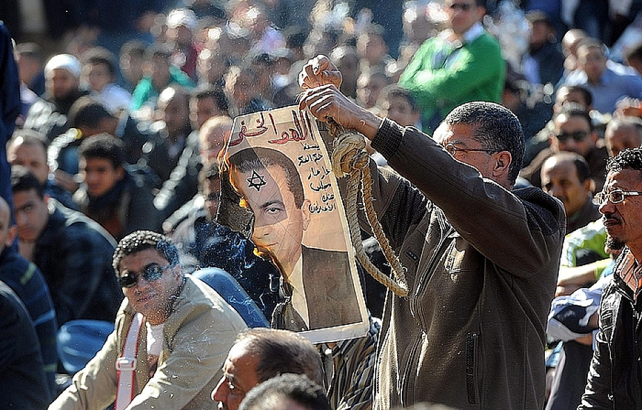W Kairze wznowiono proces Hosniego Mubaraka