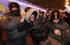 Rosja: Władze Moskwy ostrzegają opozycję
