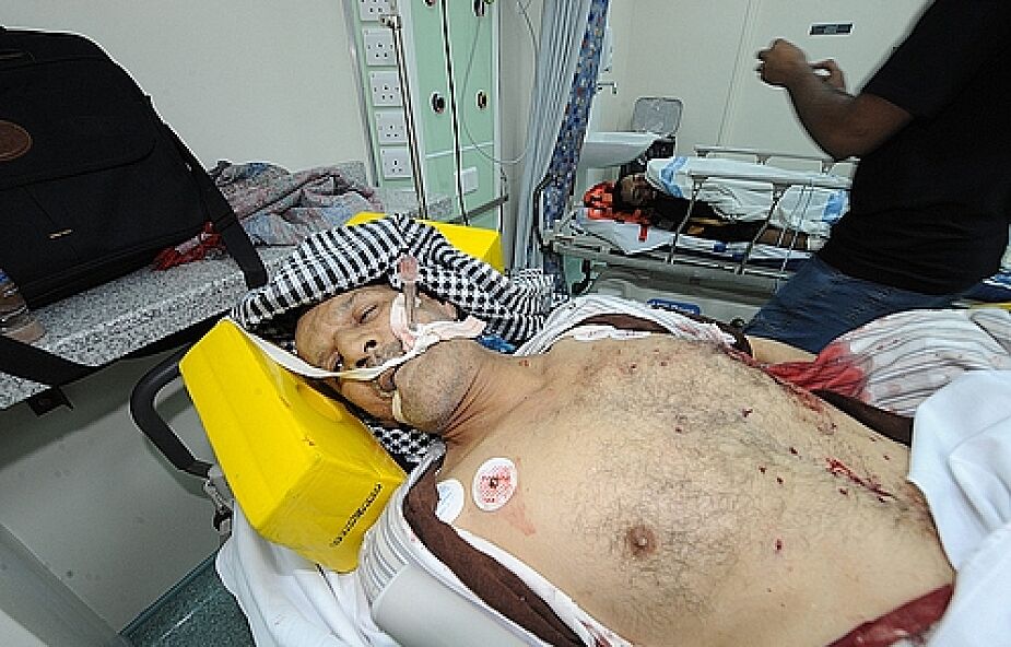 Bahrajn: Policja atakuje demonstrujących