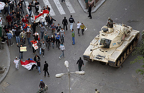 ElBaradei wzywa armię do interwencji
