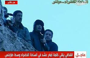Kadafi się nie poddaje i zapowiada walkę 