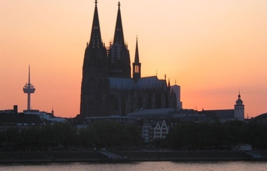 Niemcy: teolodzy za reformami w Kościele