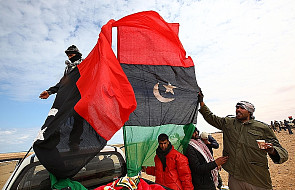 Francja uznaje władzę libijskich rebeliantów