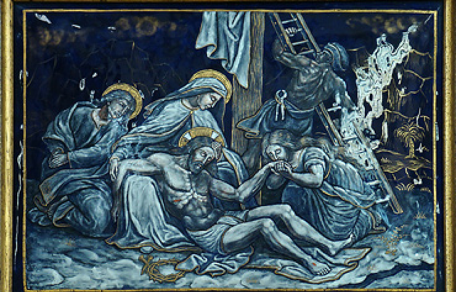 Stacja XIII - Pan Jezus złożony na ręce Bolesnej Matki