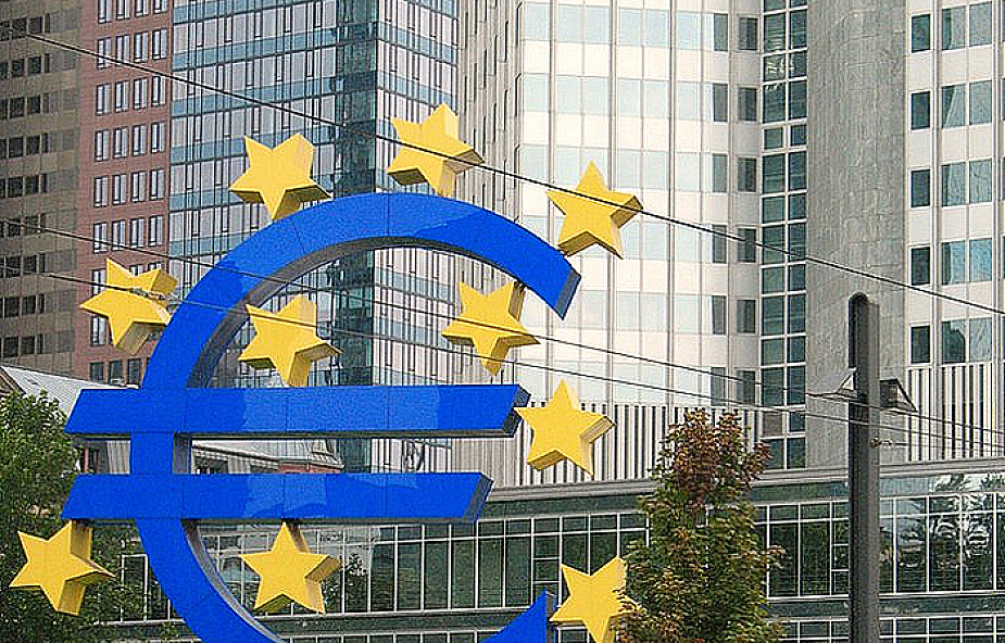 Kanclerz Merkel wzywa do ratowania euro