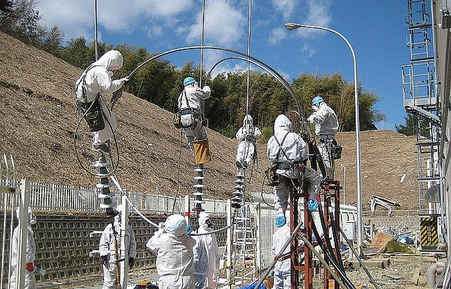 Trzej pracownicy Fukushimy napromieniowani