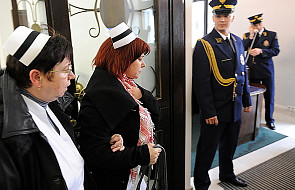 Pielęgniarki zakończyły protest w Sejmie 