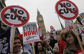 Londyn: tłumy protestują przeciw cięciom