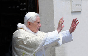 Benedykt XVI modli się za ofiary w Libii