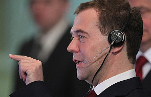 Miedwiediew rozważa konkurowanie z Putinem