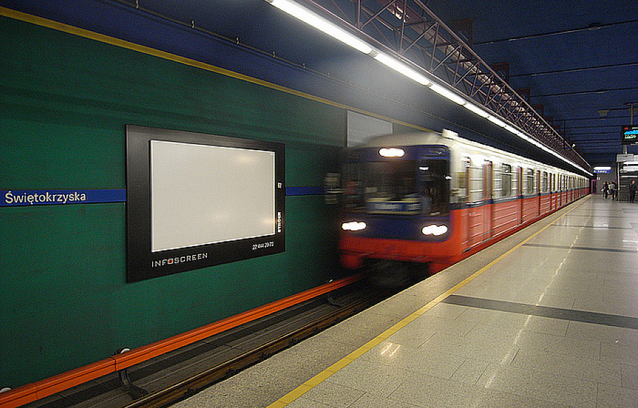 "ŻW": Albo druga linia metra, albo Euro 2012