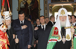 Janukowycz i Miedwiediew złożyli hołd ofiarom