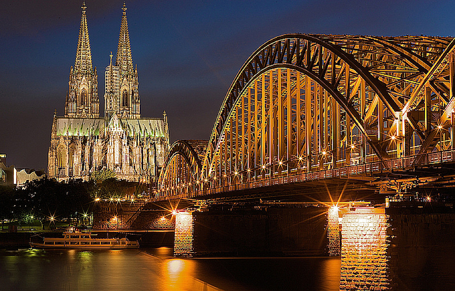 Niemcy: fala wystąpień z Kościołów