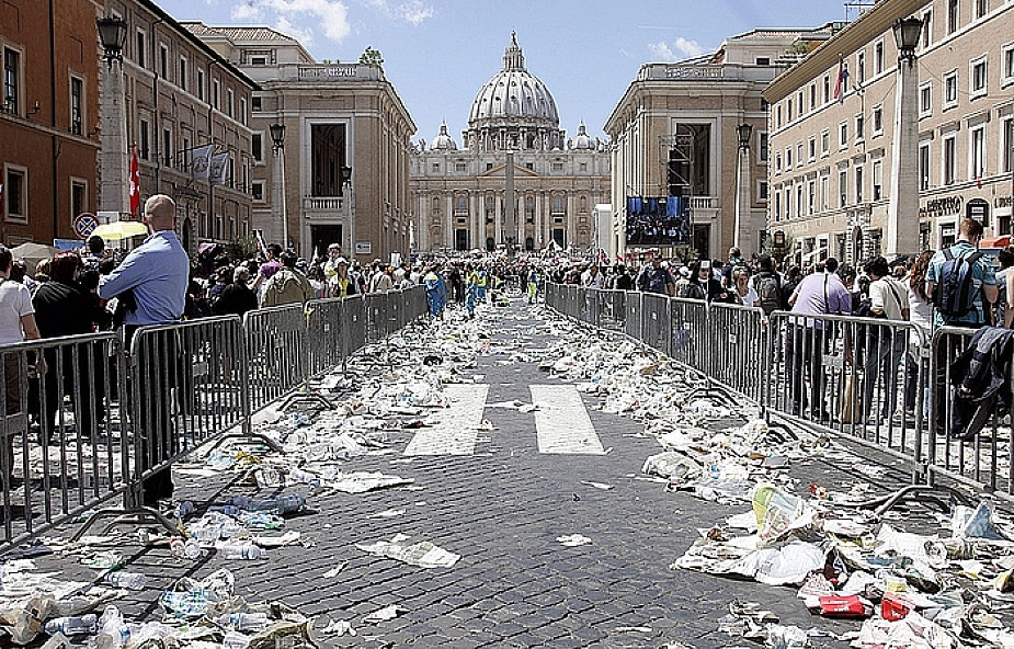 Rzym: rozpoczęło się wielkie sprzątanie 